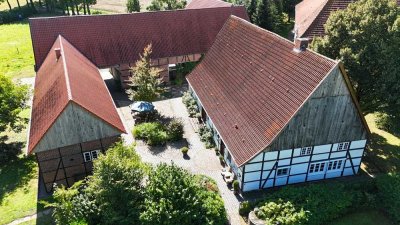 Ländliches Idyll: Fachwerkhaus mit Hofanlage auf 1,5 ha Traumgrundstück