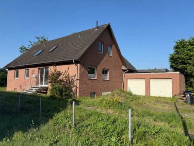 Sachsenhagen - 2-Familienhaus mit 2 Garagen