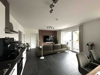 Exklusive 4-Zimmer-Wohnung mit Südbalkon zu vermieten!