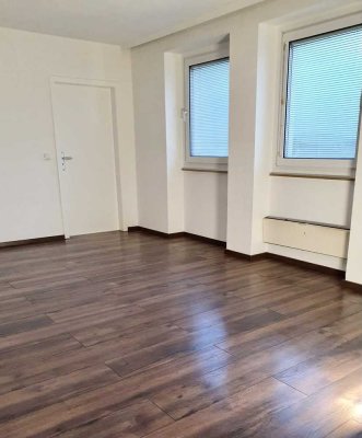 2 Zimmer 50 qm top-renoviert in Hagen-Boele
