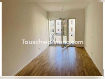Tauschwohnung: Suche 4 Zimmer Wohnung - Biete 2 Zimmer Wohnung im Zentrum