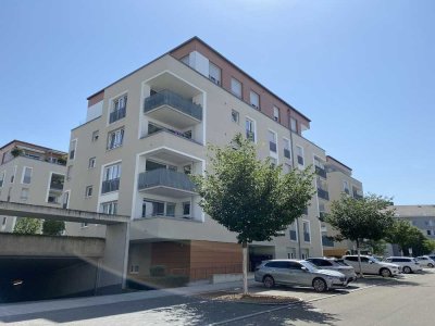 Schöne 4-Zimmer Wohnung am Flugfeld