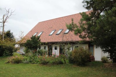 Nur Studenten / Doktoranden : möbliert. 1-Zimmer-Apartment mit Galerie inkl. Stellplatz in Garching