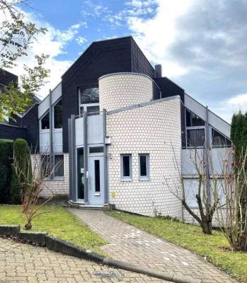 Haushälfte (zwei Ebenen, ca. 92 m2 Wohnfläche), sehr ruhige Seitenstraße in Nikolausberg-Göttingen