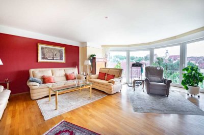 Großzügiges Einfamilienhaus mit traumhaftem Ausblick in Arnstein