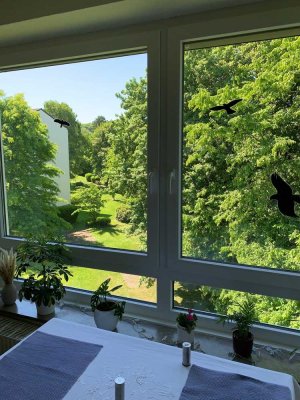 Sonniges Wohnen und Aufwachen mit Blick ins Grüne