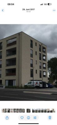 Stilvolle, neuwertige 2-Raum-Wohnung mit gehobener Innenausstattung mit Balkon in Hürth