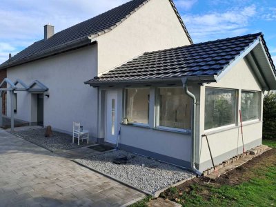 Preiswerte komfortable moderne 2-R-Wohnung auf dem Lande! Auch für Rollstuhlfahrer geeignet!