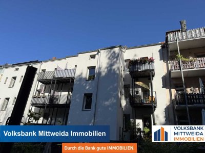 Helle und moderne 4-Raum- Wohnung mit Balkon und Gartenanteil