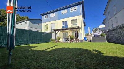 DHH mit vielen Extras in zentraler Lage