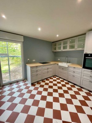 �Exklusives Wohnen im eleganten Landhausstil