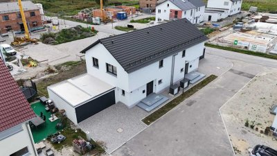 NEU - Luxus-Architektenhaus in exquisiter Ausstattung
