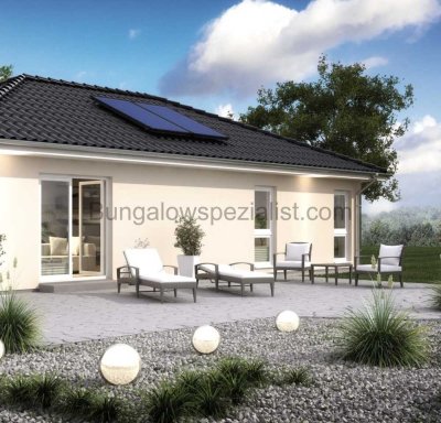 Bungalow (95 Qm) mit Grundstück / monatl. Finanzierungsrate 1.166,-- / 4 Zi / Seniorengerecht / PV /