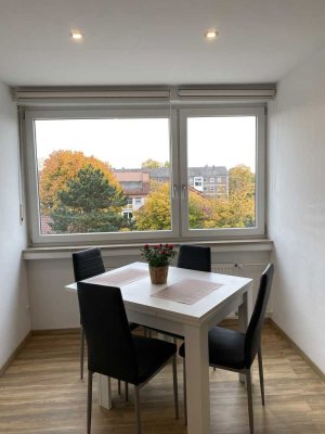 Helle 2-Raum-Wohnung mit EBK und Balkon in Straubing