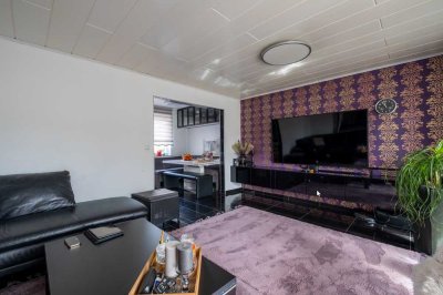 Geschmackvolle 4-Zimmer-Wohnung mit gehobener Innenausstattung mit Einbauküche in Baienfurt