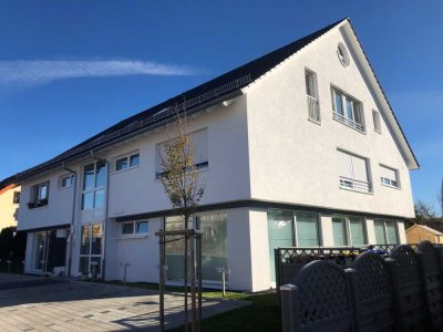 Maisonette-Wohnung, ca. 108 m² mit 3 Zimmern + großer Hobbyraum im  DG