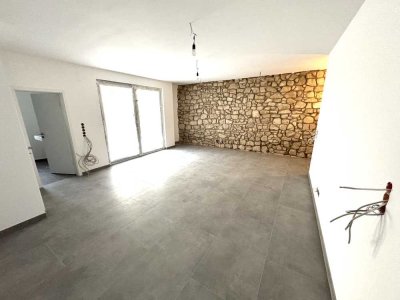 Große 2,5-Zimmer-Wohnung mit Innenhof & Loggia im Zentrum von Alzey