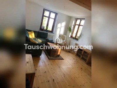 Tauschwohnung: Haushälfte mit Terasse