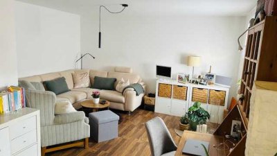 Helle 2-Zimmer-Wohnung mit Einbauküche in Ebersberg