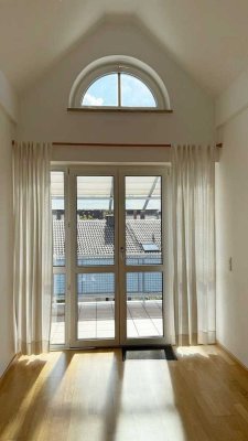 Charmante Galerie Wohnung in Karlsfeld