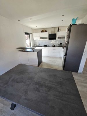 Tolle Wohnung mit Dachterrasse und EBK in Freinsheim