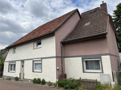 EFH mit Garage für Großfamilie oder als Kapitalanlage in guter Lage.