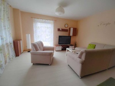 Wohnen auf Zeit - helle 2,5-Zimmer Wohnung (ca. 55m²) in Jüchen mit Stellplatz am Haus