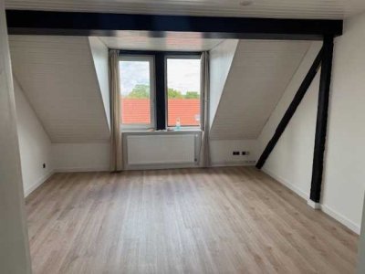 Freundliche 2,5-Zimmer-DG-Wohnung in Braunschweig