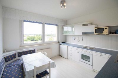 Bezugsfrei- Sonnige 4-Raum-Wohnung mit Stellplatz & Aufzug in Barth