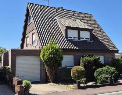 2-Familienhaus,  189m², Baujahr 1955 - Kernrenovierung mit Anbau in 1984