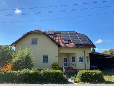 Großzügiges Einfamilienhaus mit effizienter Wärmeversorgung!