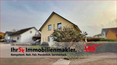 Einfamilienhaus auf sonnigem Grundstück