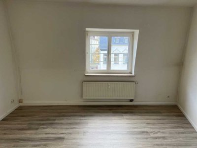 Liebknechtstr. 80, WE 07 - DG links