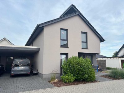 Ansprechendes und neuwertiges 5-Zimmer-Haus in 38471, Rühen