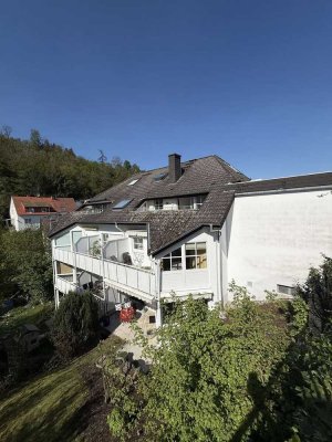 *Reserviert* Lichtdurchflutete Maisonette-Wohnung in attraktiver Hanglage von Bad Schwalbach