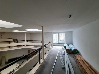 Unikat: großzügige Remise-Whg zum Ausbau nahe Innsbrucker Platz