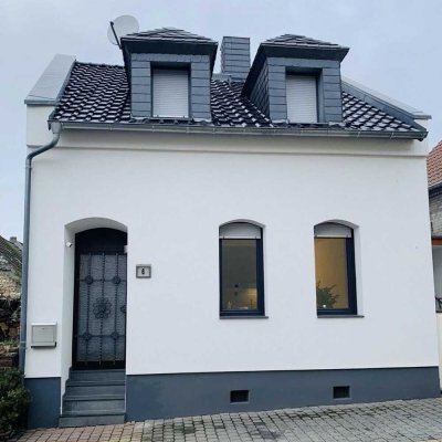 Einfamilienhaus mit Pool