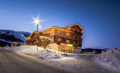 Touristische Vermietung! Großzügiges 3-Zi. Appartement | Ski-In &amp; Ski-Out