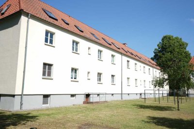 Ruhige Lage: 2-Zimmer-Wohnung mit Badewanne