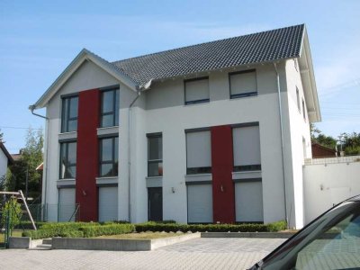 Wunderschöne helle und freundliche 2 Zimmer Wohnung *provisionsfrei* frei ab Juli