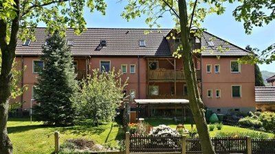Stabile + Attraktive Rendite in Löbau: 15 Einheiten + Balkone + Gärten,