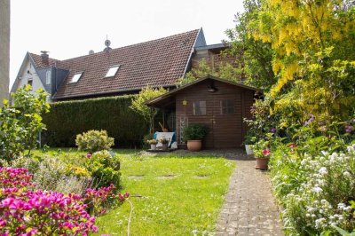 Gepflegte 3-Zimmer Wohnung mit Garten in Rösrath