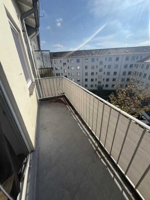 Helle 3-Zimmer Wohnung mit Balkon in Findorff – Perfekt für eine WG
