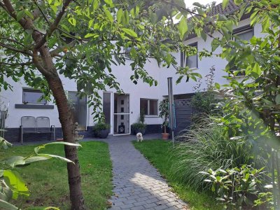 Doppelte Chance - Zwei Einfamilienhäuser, ein Zuhause für die Familie & eine sichere Kapitalanlage