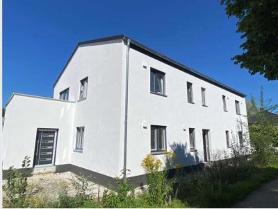 Bärenweg 24A, 94315 Straubing