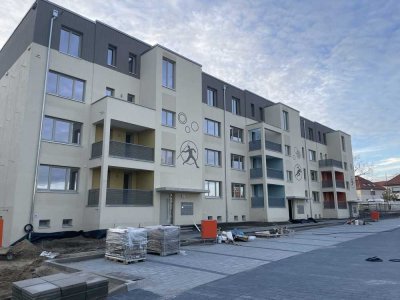 Moderne 4-Zimmer Wohnung mit Balkon im 1. OG in Wustermark