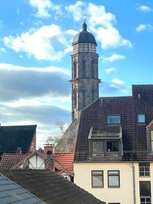 Originelle, renovierte Wohnung mit Aufzug in der Innenstadt -vom bekannten Architekten Jochen Brandi