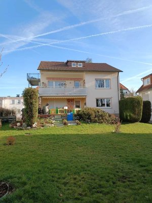 Wunderschöne 2 Zi Whg, ca.54 qm, Balkon