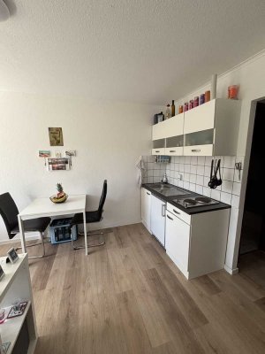 Ab 1.8.25 Helles modernes 1- Zimmer Apartment Mannheim möbliert für Studi
