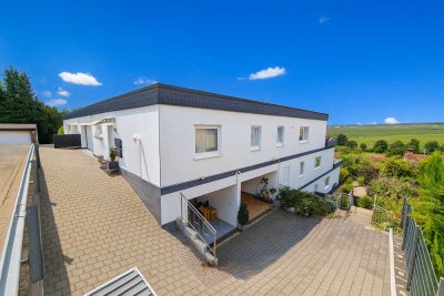 Exklusives Immobilienangebot: Traumwohnung mit atemberaubender Dachterrasse!